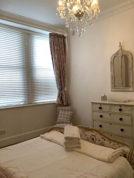 Lovely 1 Bed Flat In Victorian House 300M Seafront Penzance Eksteriør billede