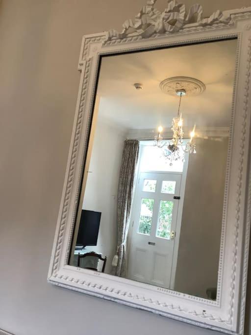 Lovely 1 Bed Flat In Victorian House 300M Seafront Penzance Eksteriør billede